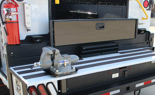New tailgate design 2021 pic 1 - smaller.jpg