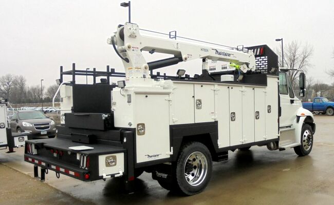II041_-_1-ton_service_truck.jpg