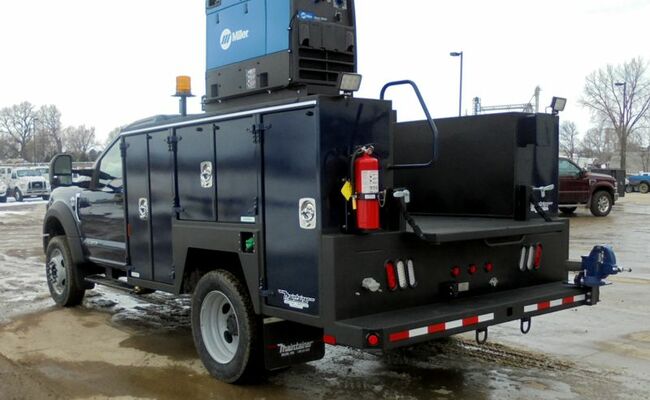 II038_-_1-ton_service_truck.jpg