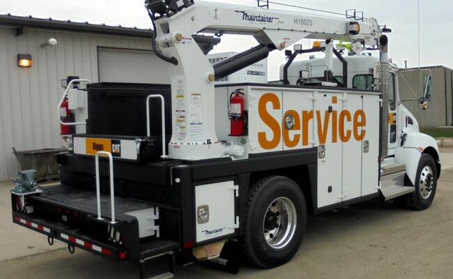 II102_2_ton_service_truck.jpg