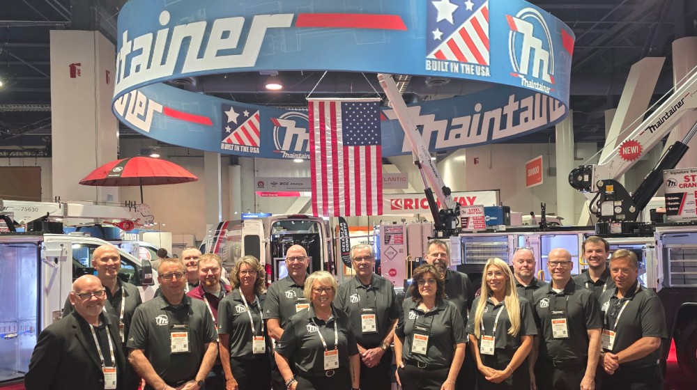 Tradeshow Group Photo